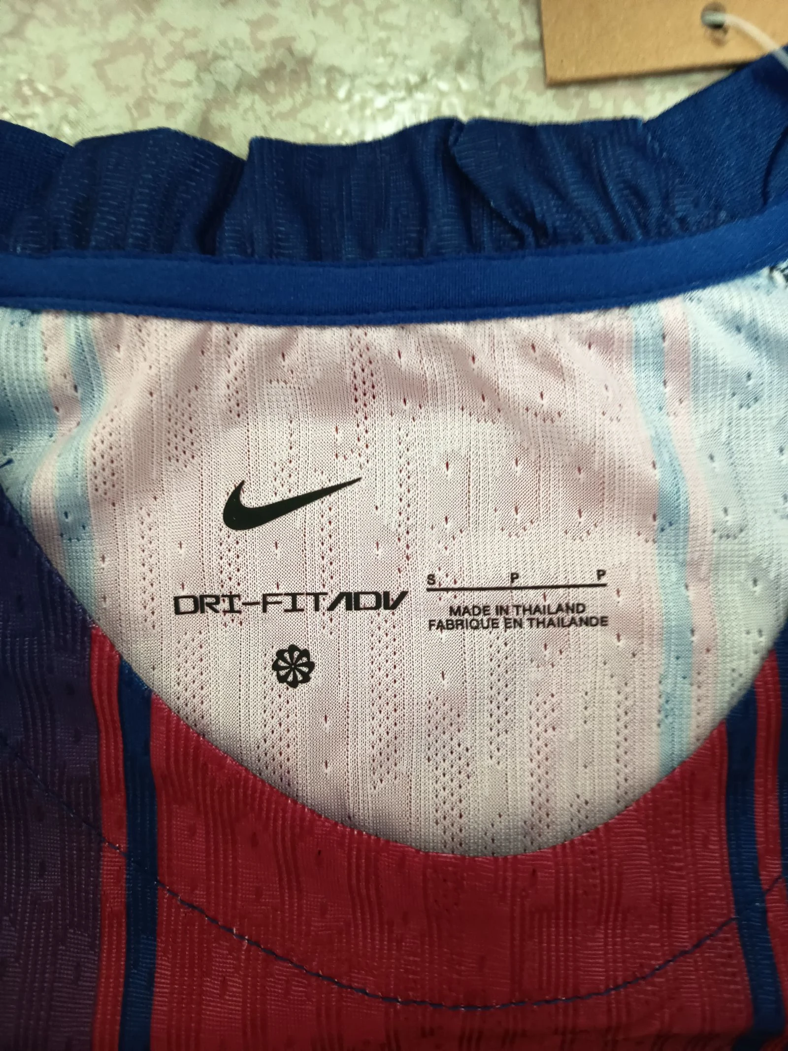 Barça Lamine Yamal 10 Size S T-Shirt – photo 6